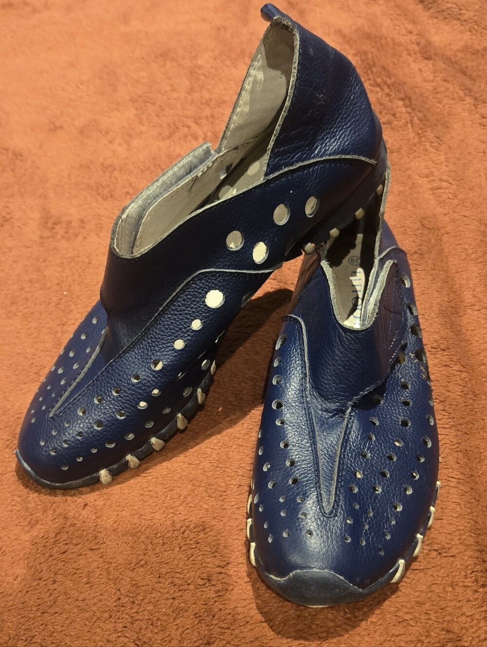 Litfoot Italian Leather shoe/sneaker. LF-9010-3. Adjustable velcro closure  Blue